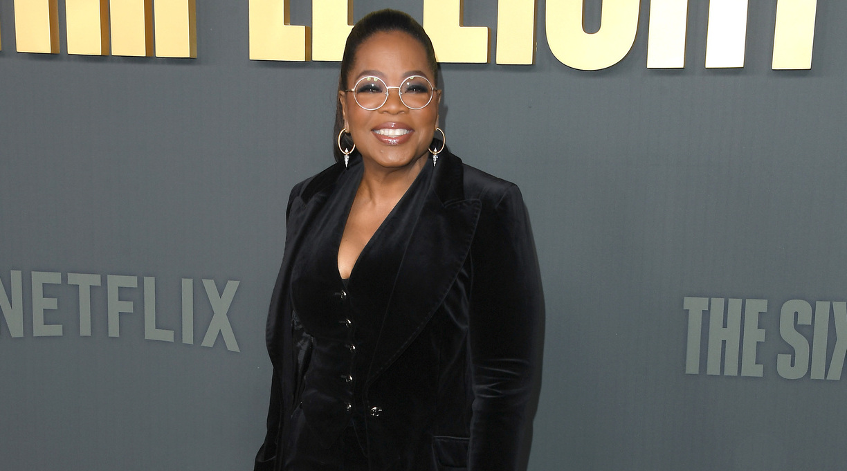Oprah Winfrey Reveals New Book Club Pick